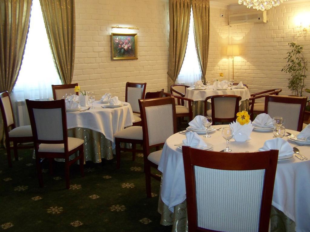 Arien Plaza Hotel Ташкент Екстер'єр фото